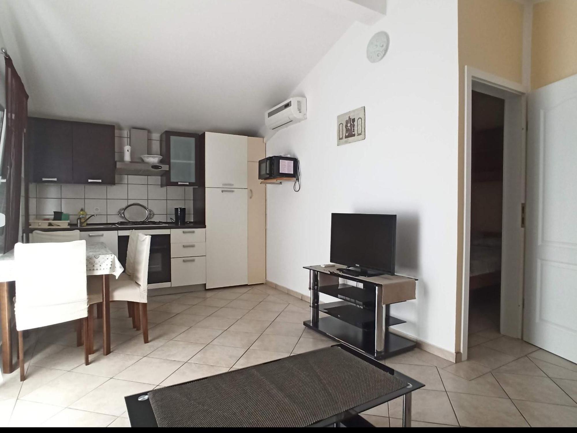 Apartmani Lun Vir Bagian luar foto