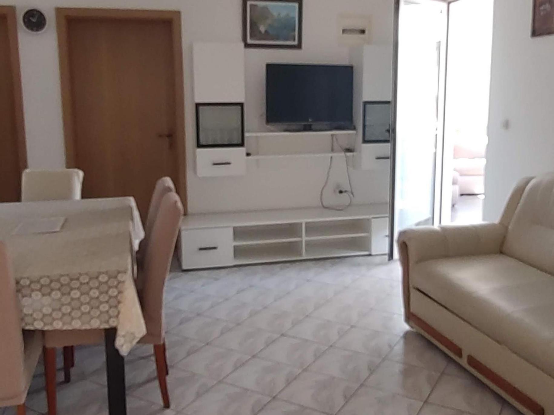 Apartmani Lun Vir Bagian luar foto
