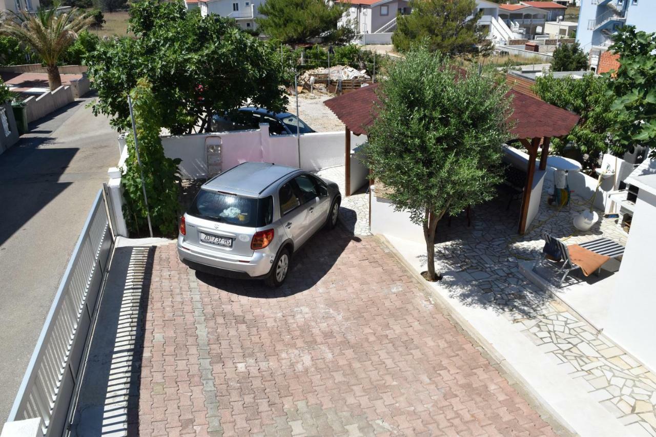 Apartmani Lun Vir Bagian luar foto