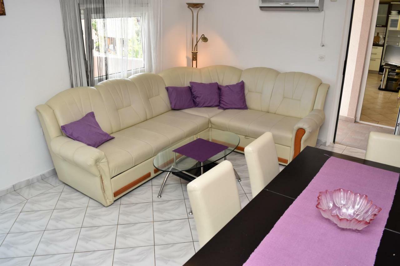 Apartmani Lun Vir Bagian luar foto