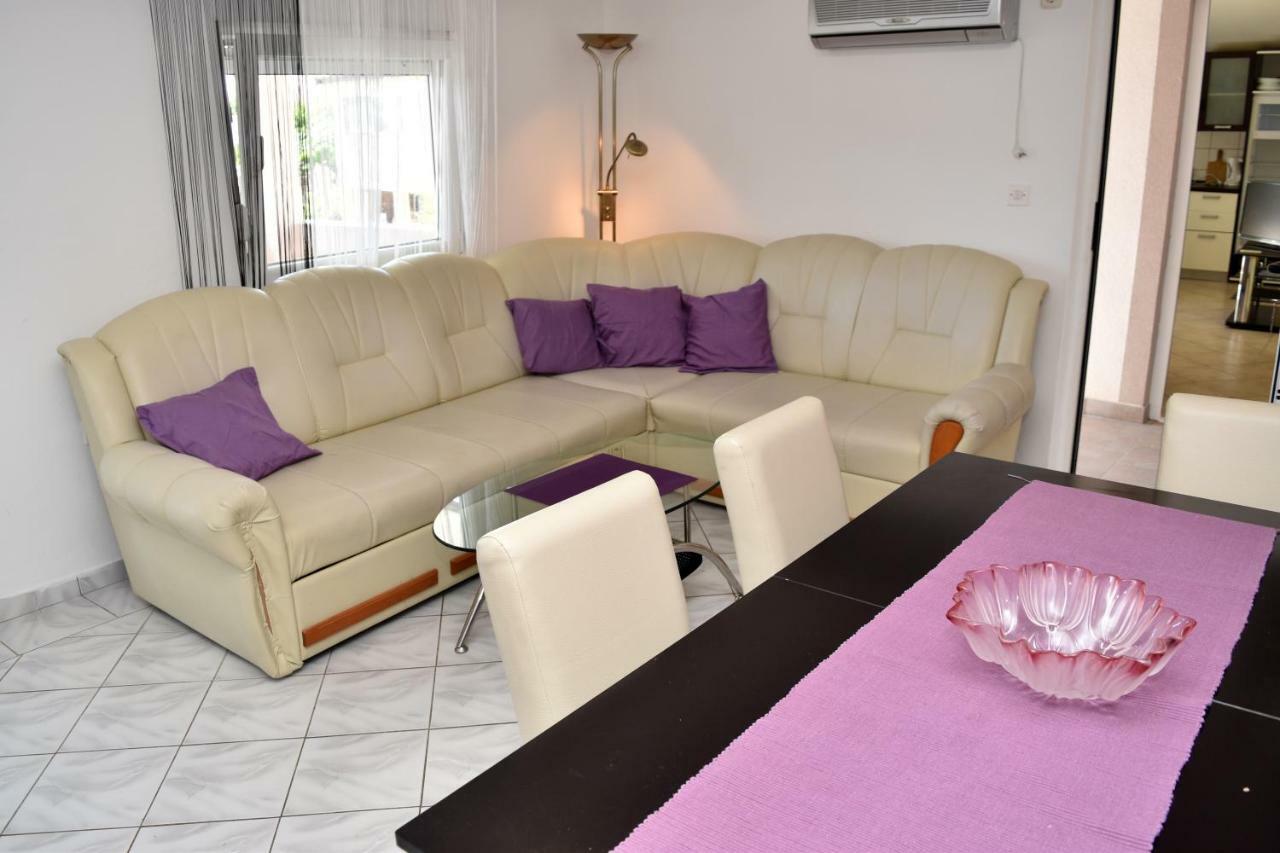 Apartmani Lun Vir Bagian luar foto